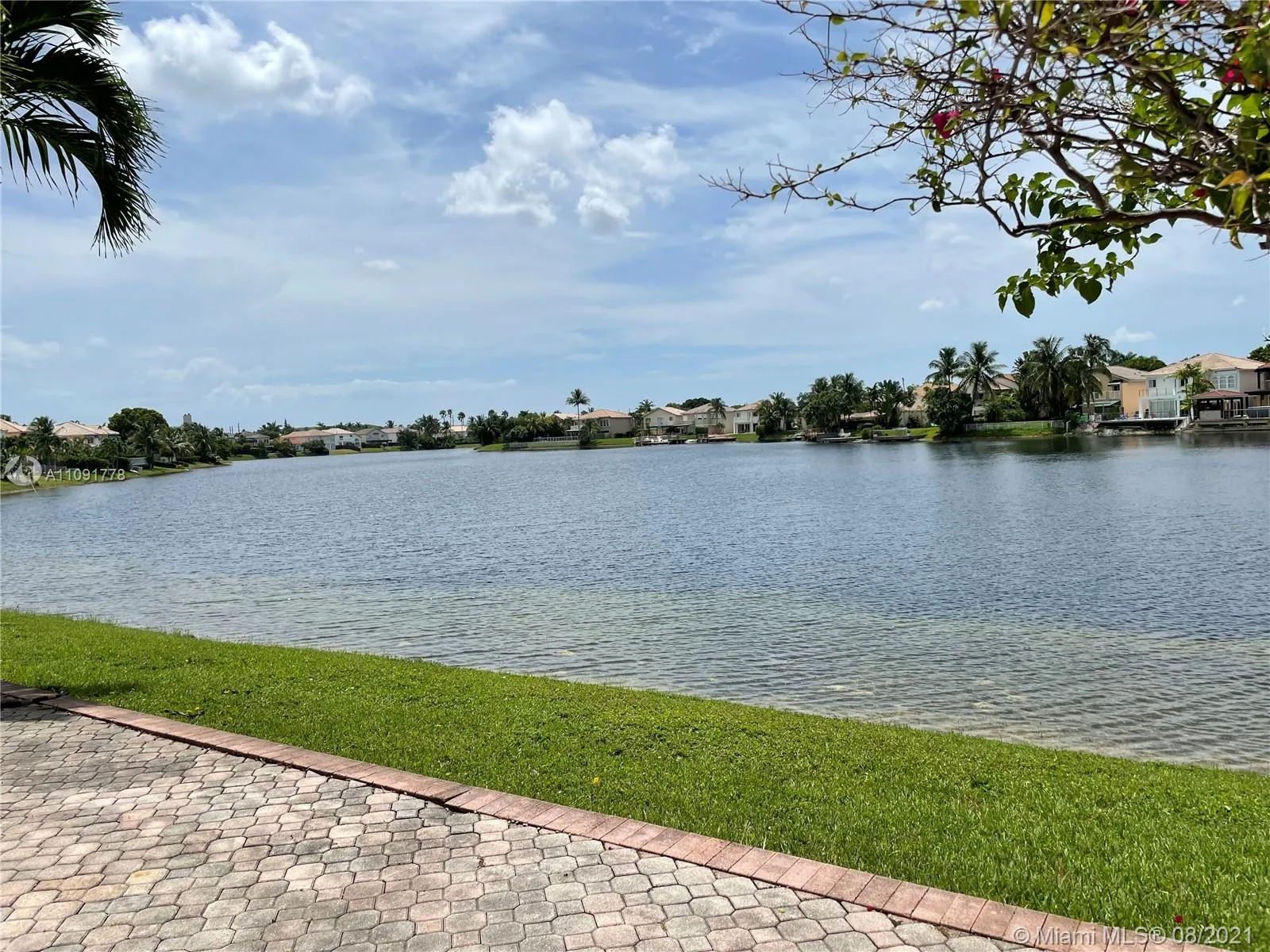 11144 NW 73rd St, Doral FL 33178