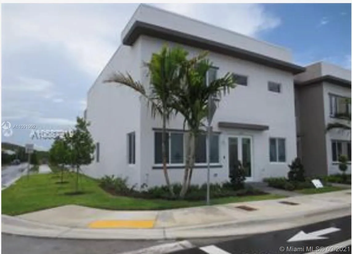 6681 NW 104th Ave, Doral FL 33178
