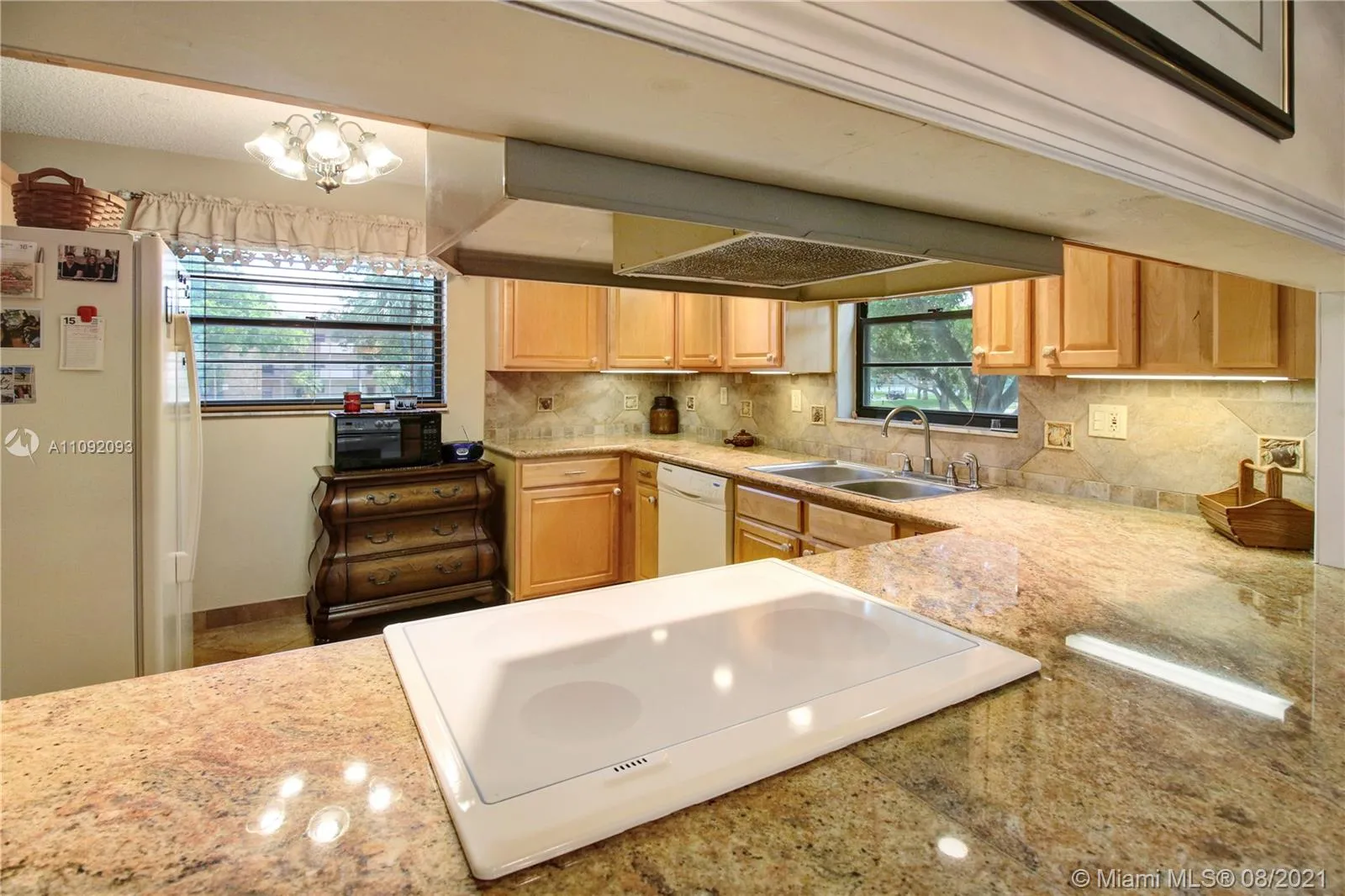 6085 N Sabal Palm Blvd # 201, Tamarac FL 33319