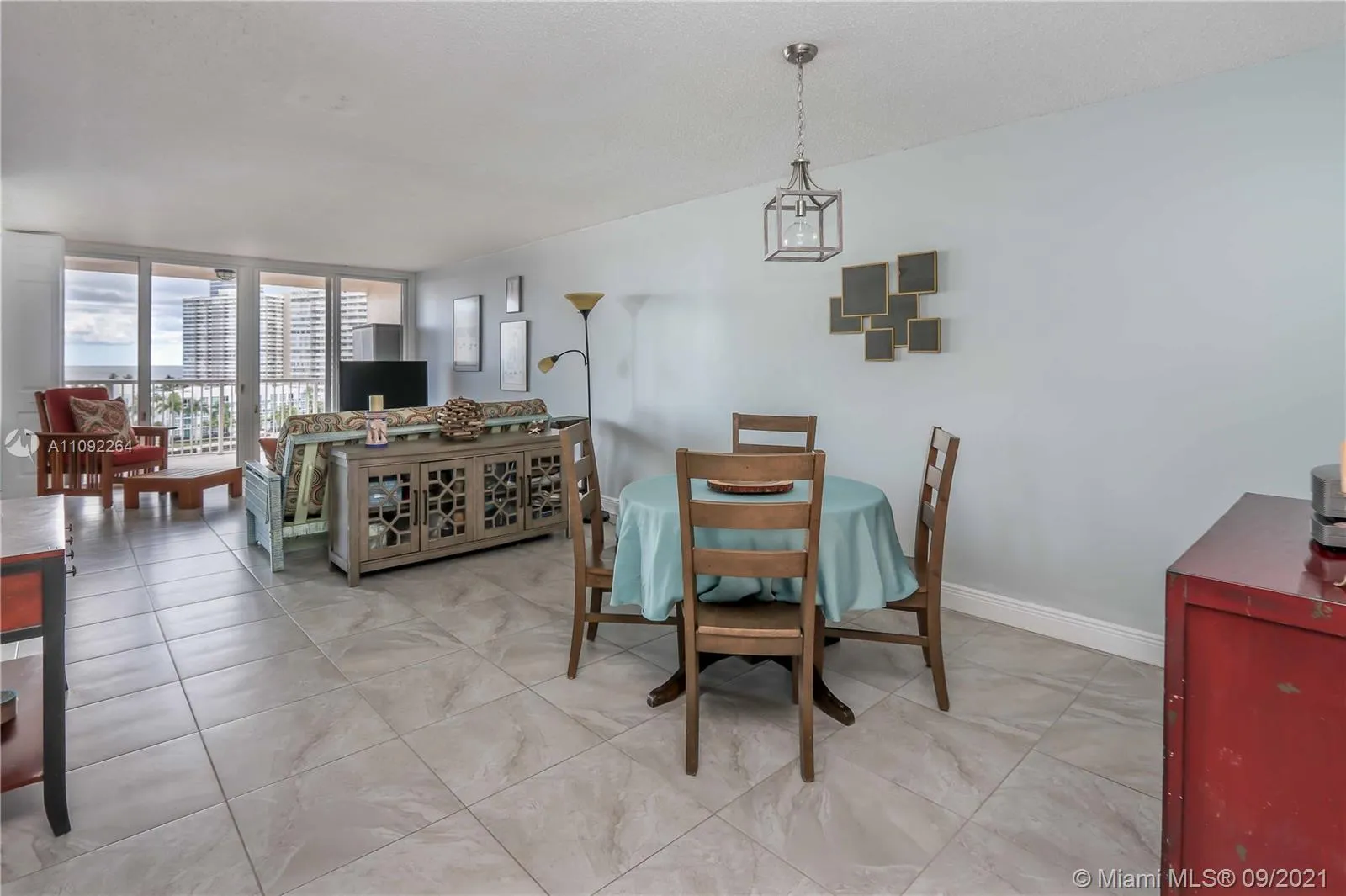 121 Golden Isles Dr # 803, Hallandale Beach FL 33009