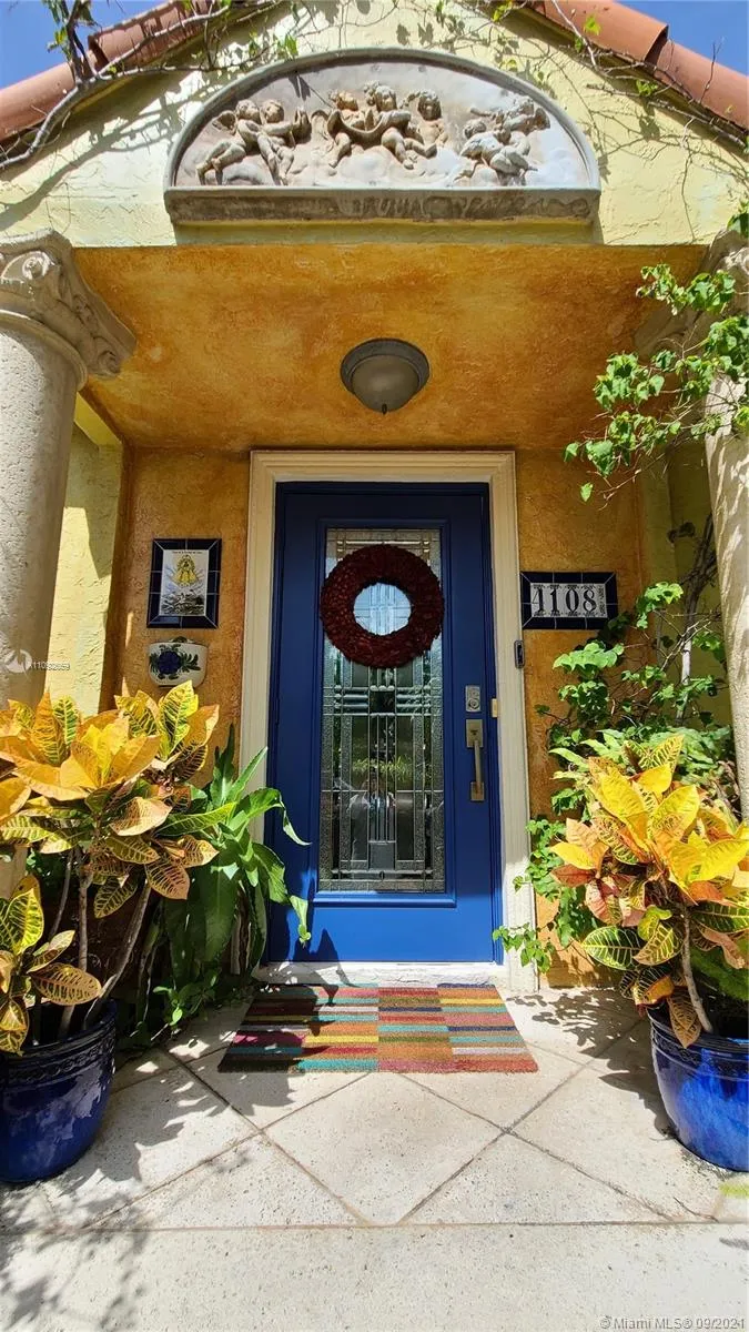 4108 SW 62nd Ave, South Miami FL 33155