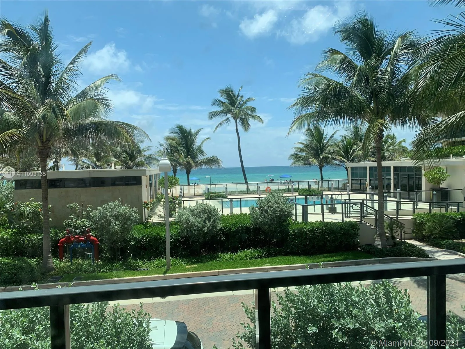 3 bedroom 3 bath for sale at 2101 S Surf Rd # 2F, Hollywood FL 33019