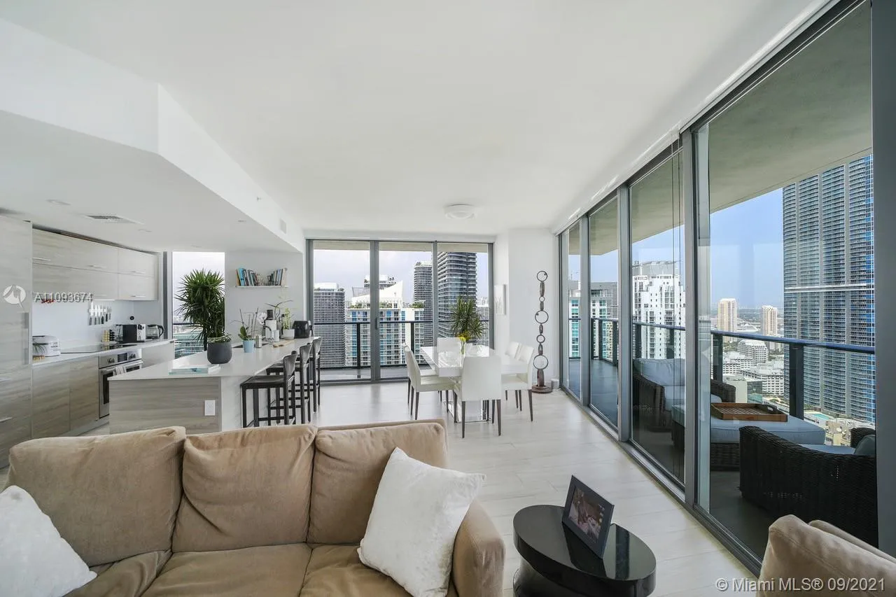 1300 S Miami Ave # 4201, Miami FL 33130