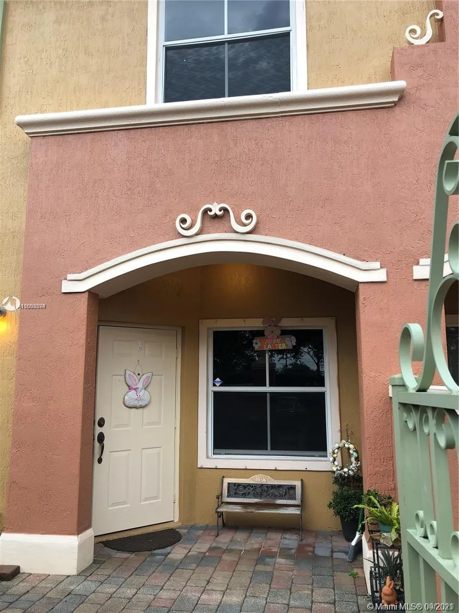 768 SW 106th Ave # 1904, Pembroke Pines FL 33025
