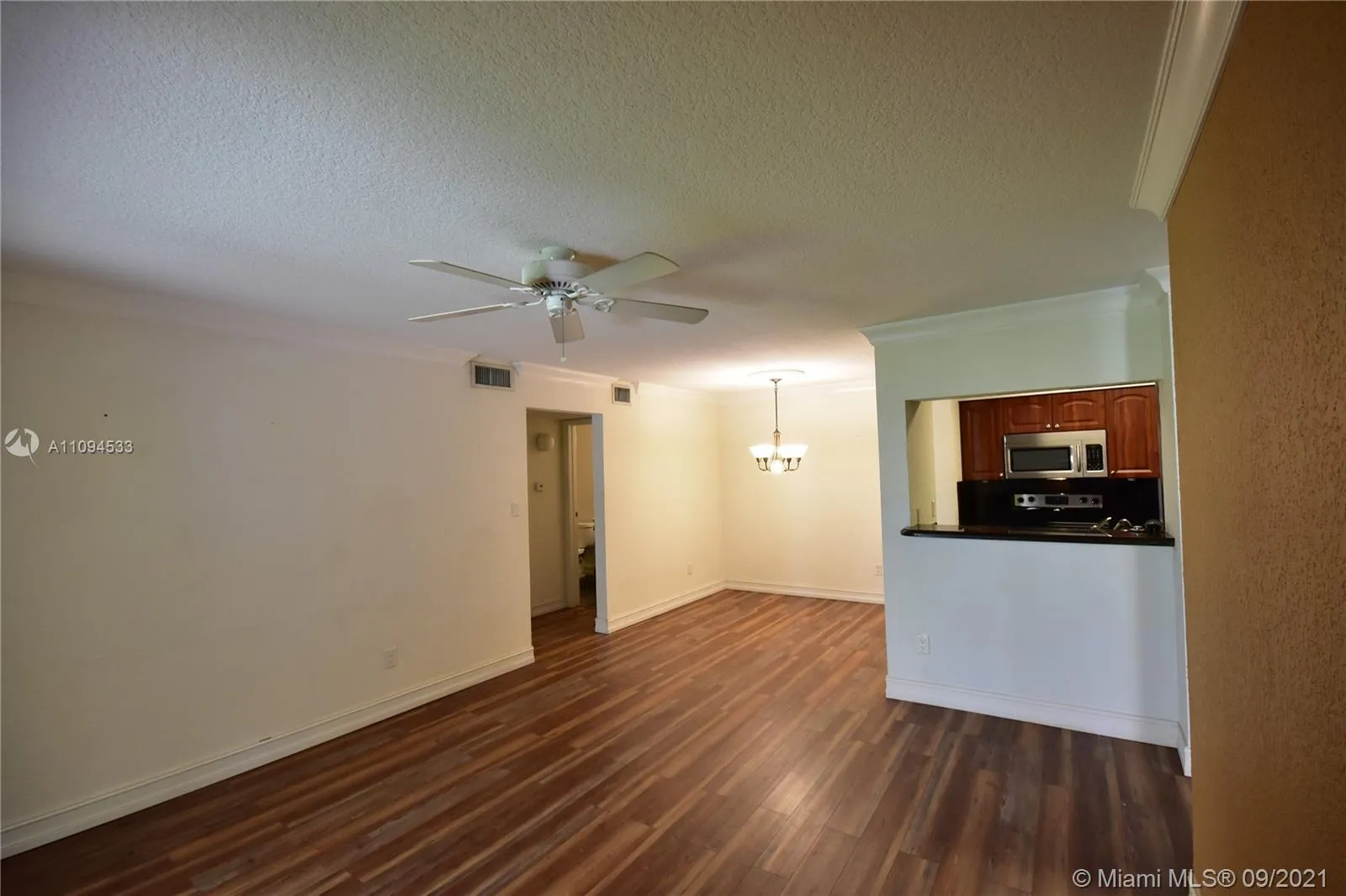 733 Riverside Dr # 1215, Coral Springs FL 33071