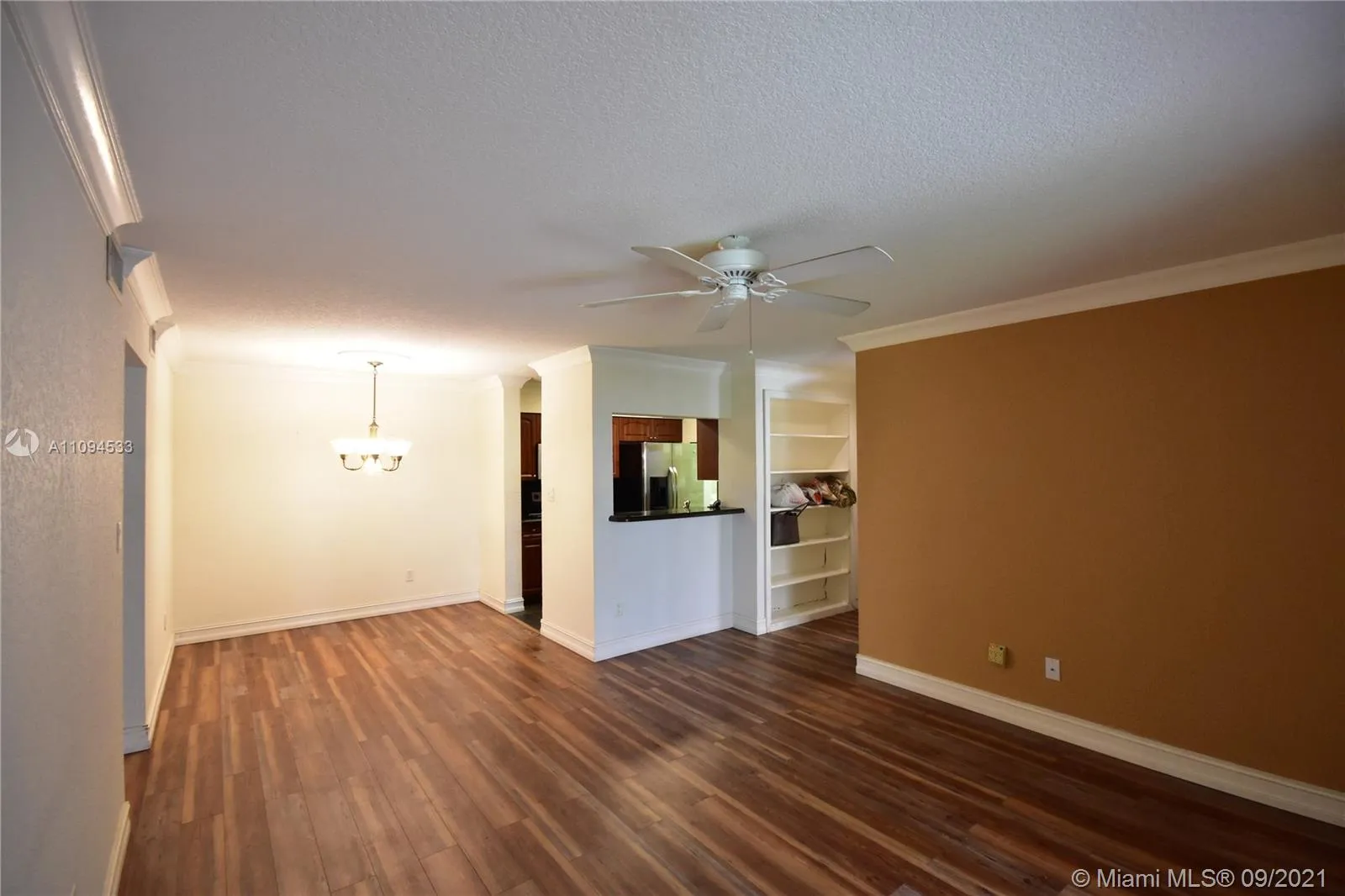 733 Riverside Dr # 1215, Coral Springs FL 33071