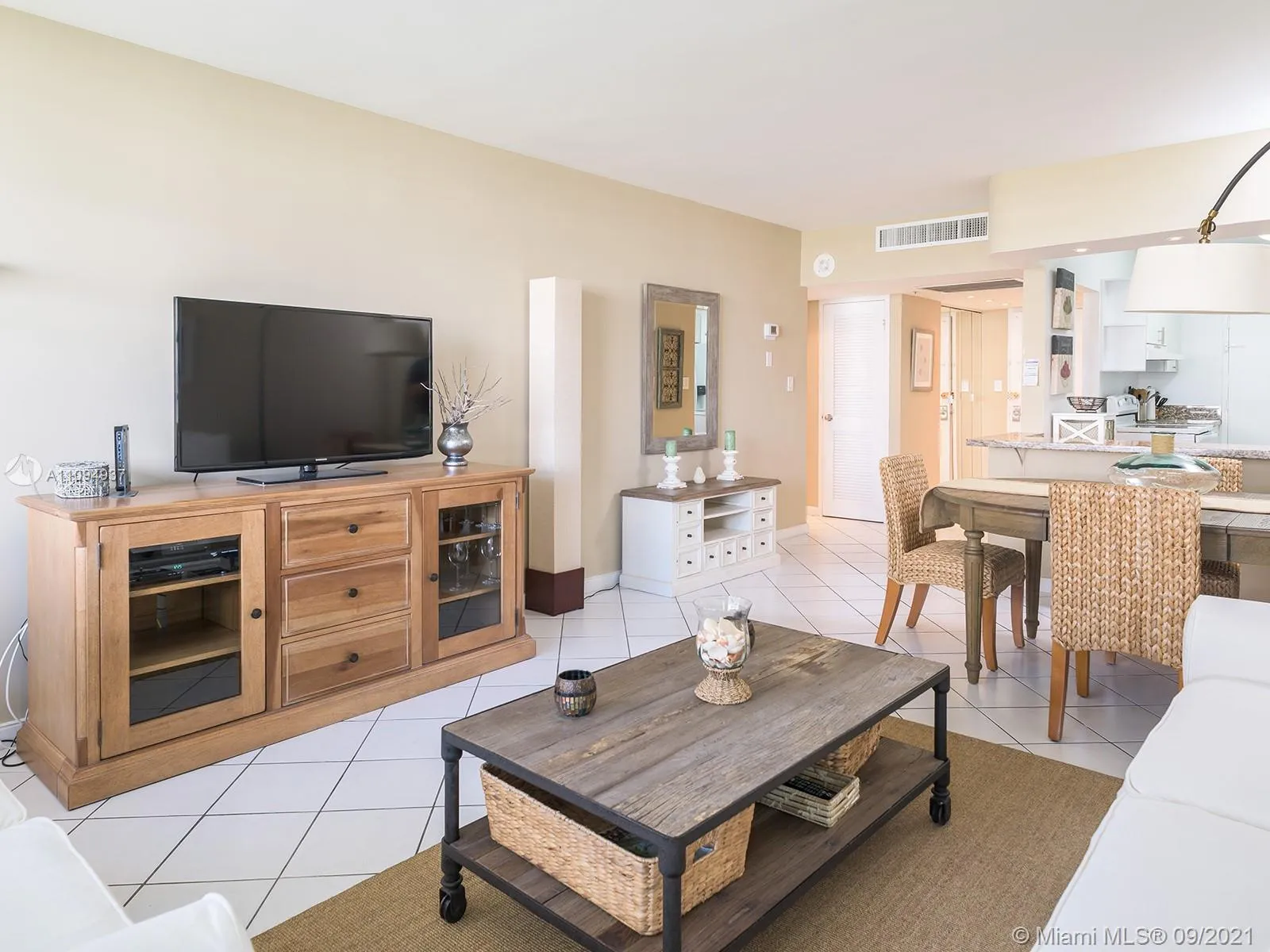 100 Lincoln Rd # 410, Miami Beach FL 33139