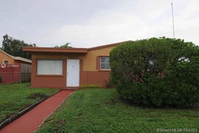 4 bedroom 2 bath for sale at 1330 N 69th Ave, Hollywood FL 33024
