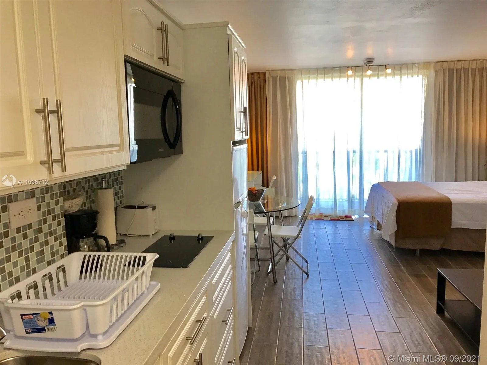 1 bath for sale at 19201 Collins Ave # 333, Sunny Isles Beach FL 33160