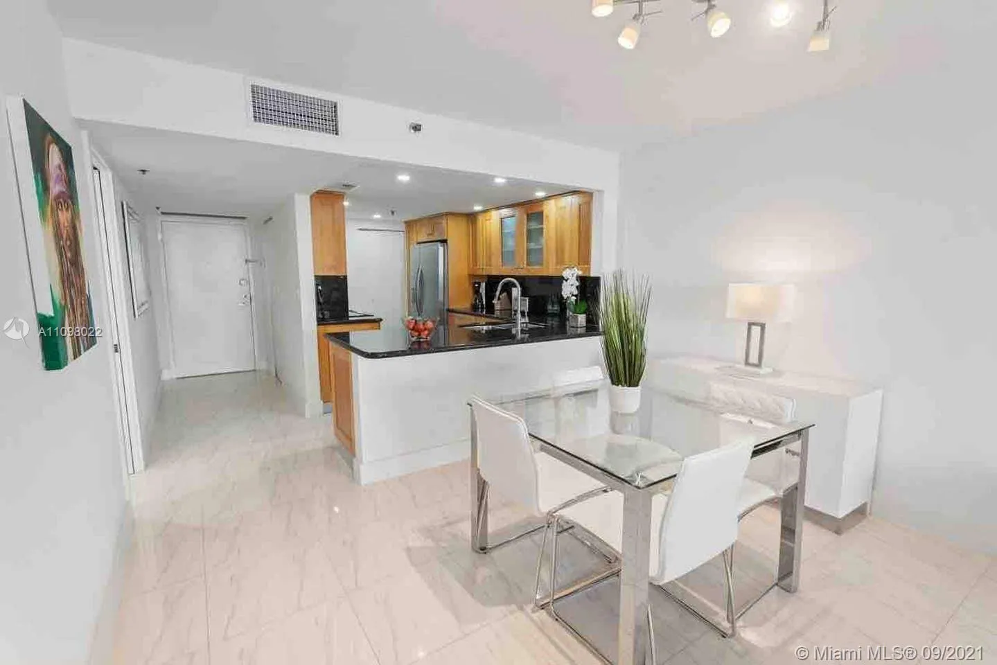 1717 N Bayshore Dr # 4037, Miami FL 33132