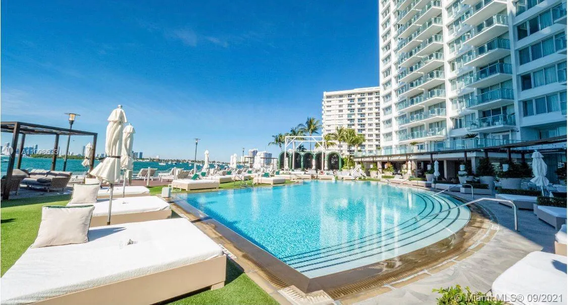 1100 West Ave # 1425, Miami Beach FL 33139