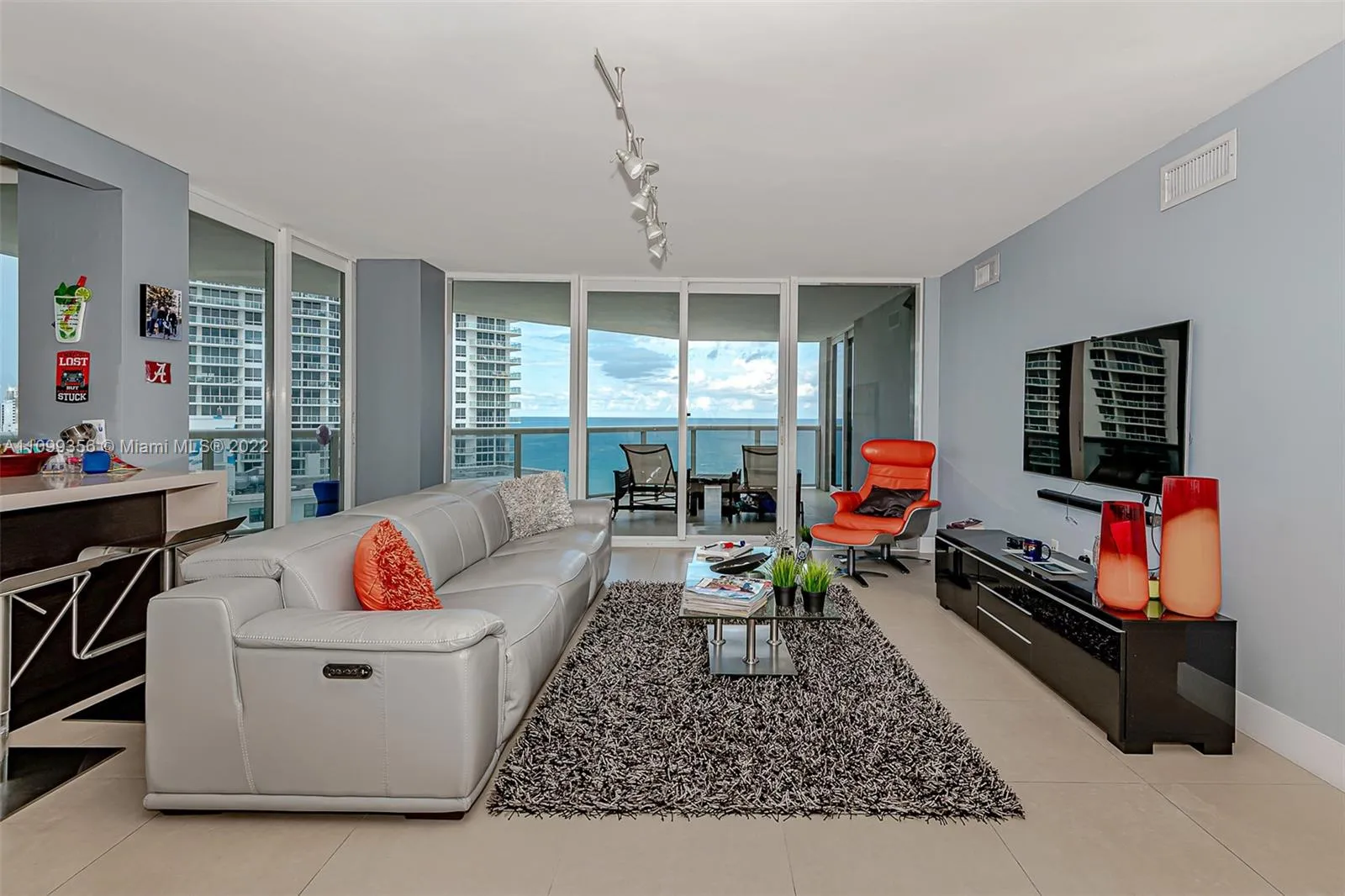 6301 Collins Ave # 1608, Miami Beach FL 33141