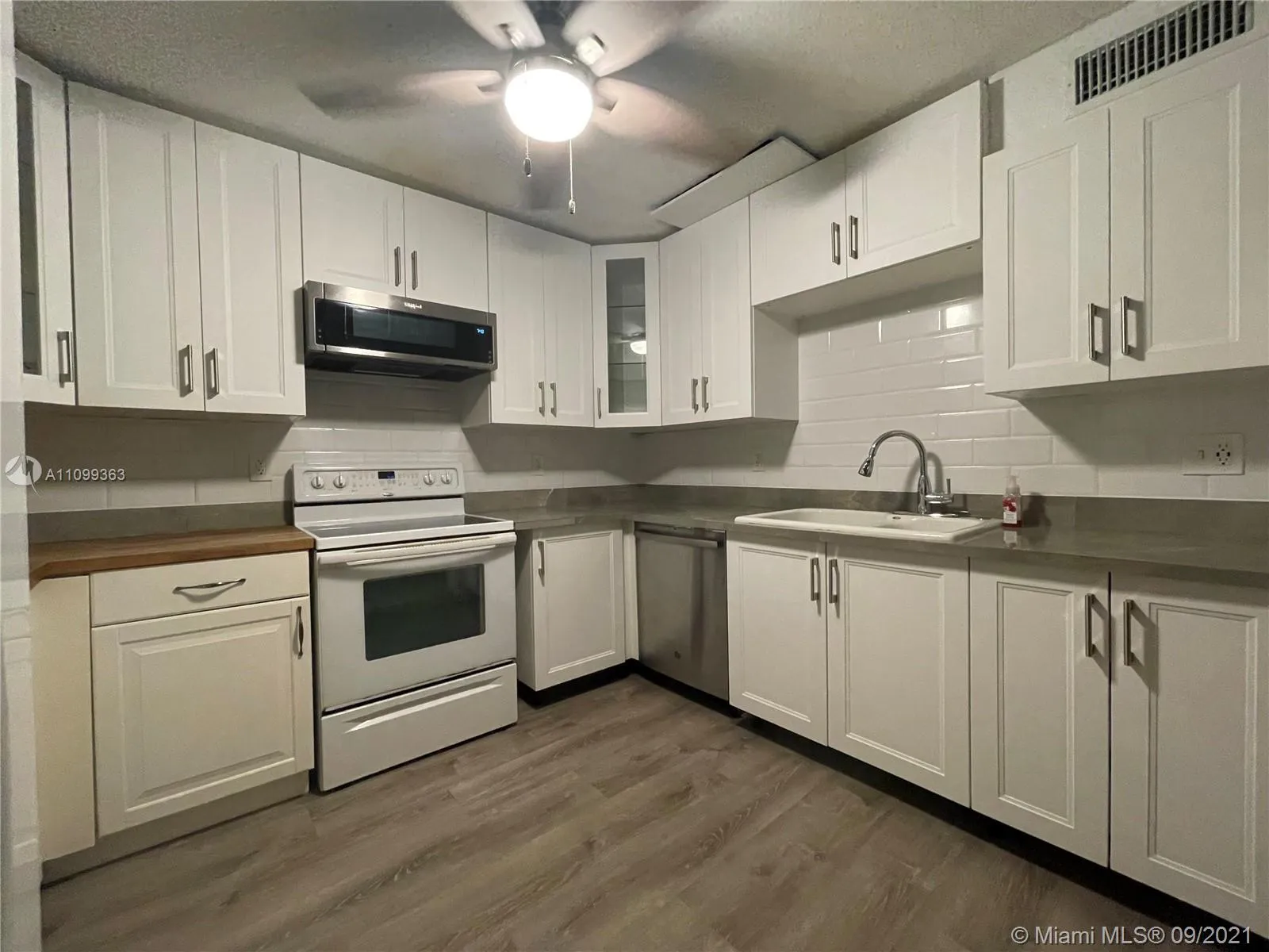 22308 SW 103rd Ave, Cutler Bay FL 33190