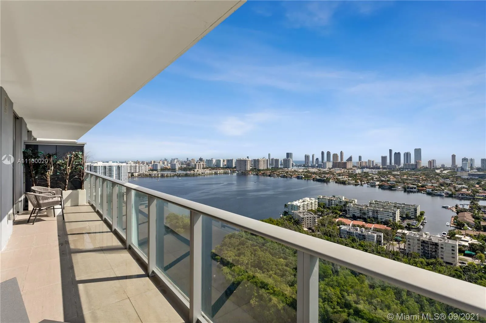 16385 Biscayne Blvd # 3121, North Miami Beach FL 33160