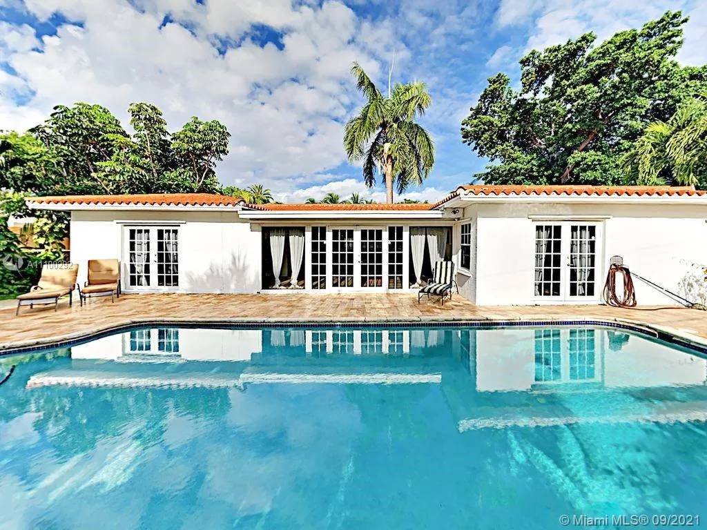 1308 Seabreeze Blvd, Fort Lauderdale FL 33316