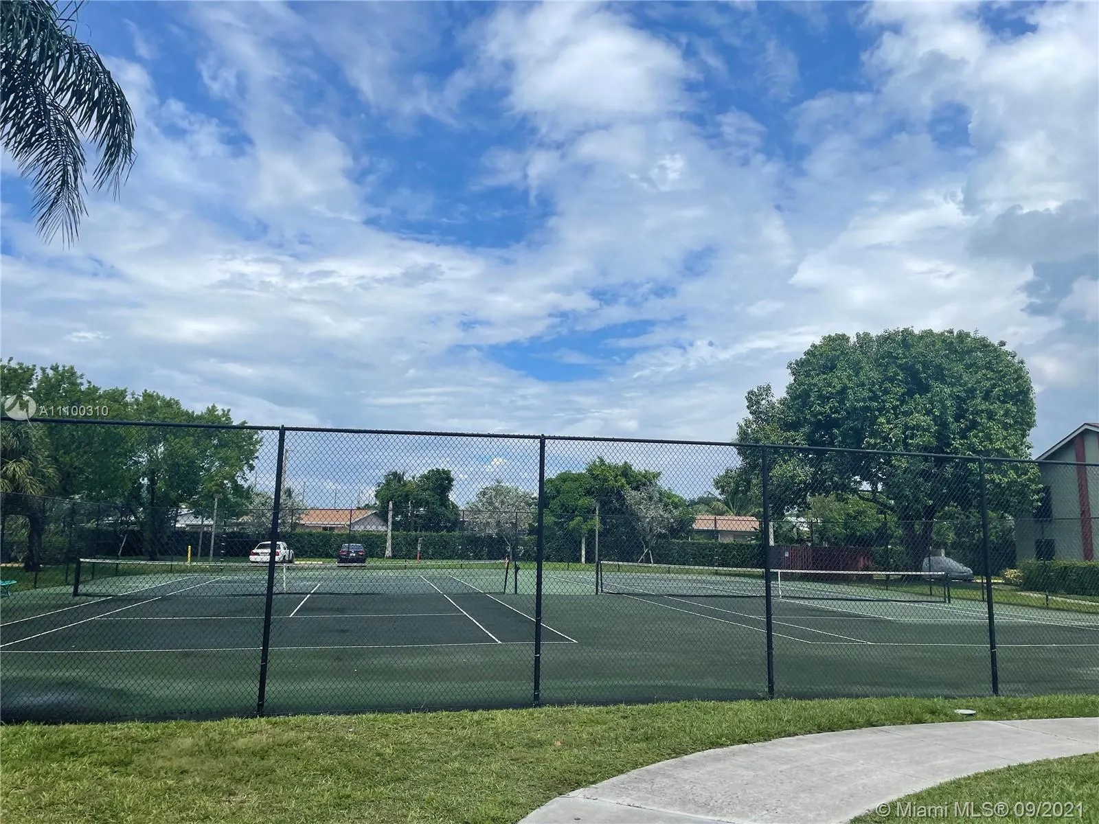 212 Lake Pointe Dr # 210, Oakland Park FL 33309