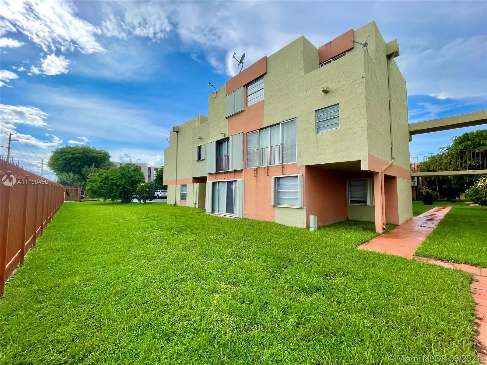 9321 SW 4th St # 230C, Miami FL 33174