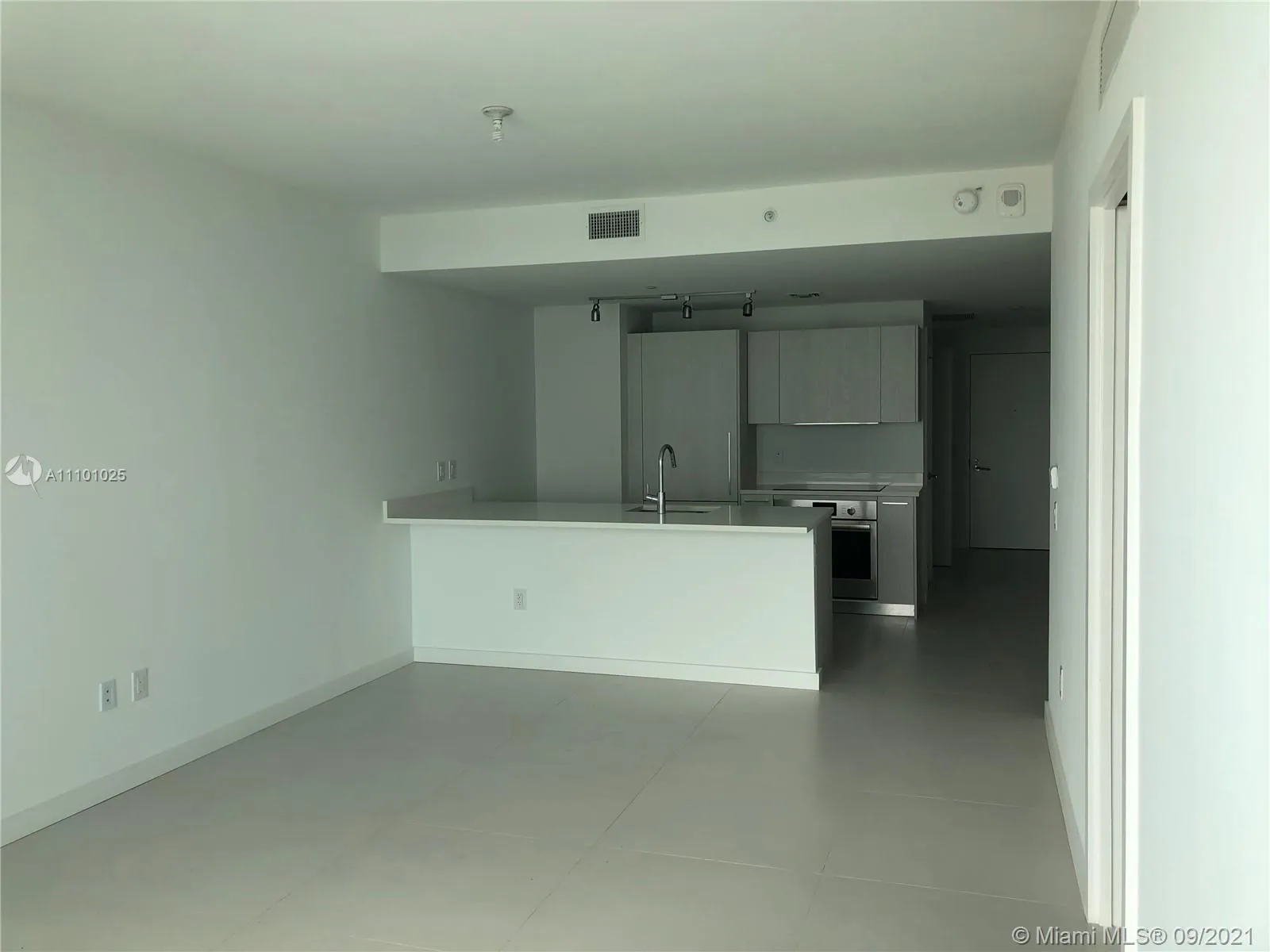 2 bedroom 2 bath for sale at 501 NE 31st St # 3310, Miami FL 33137