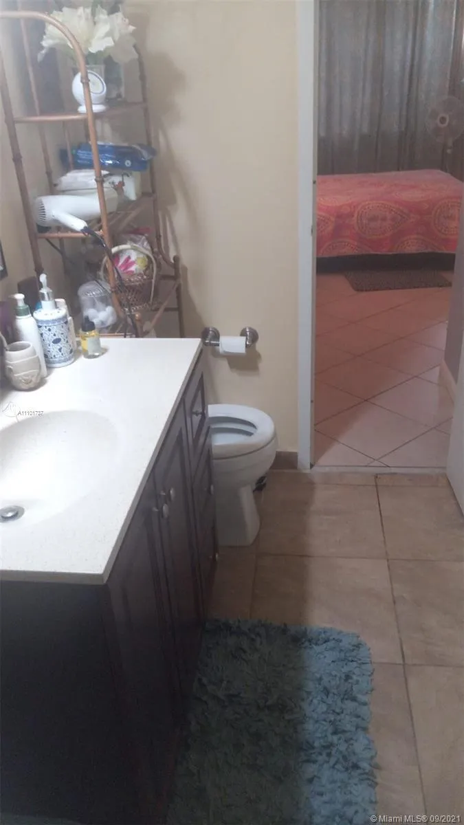2601 NW 48th Ter # 446, Lauderdale Lakes FL 33313