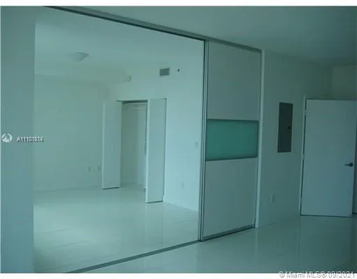 90 SW 3rd St # 3610, Miami FL 33130