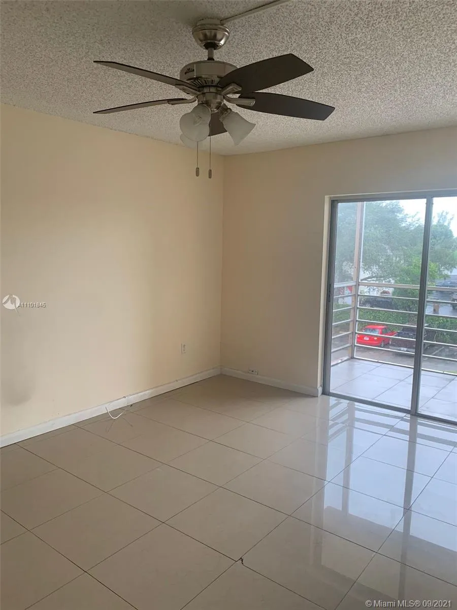4354 NW 9th Ave # 3F, Deerfield Beach FL 33064