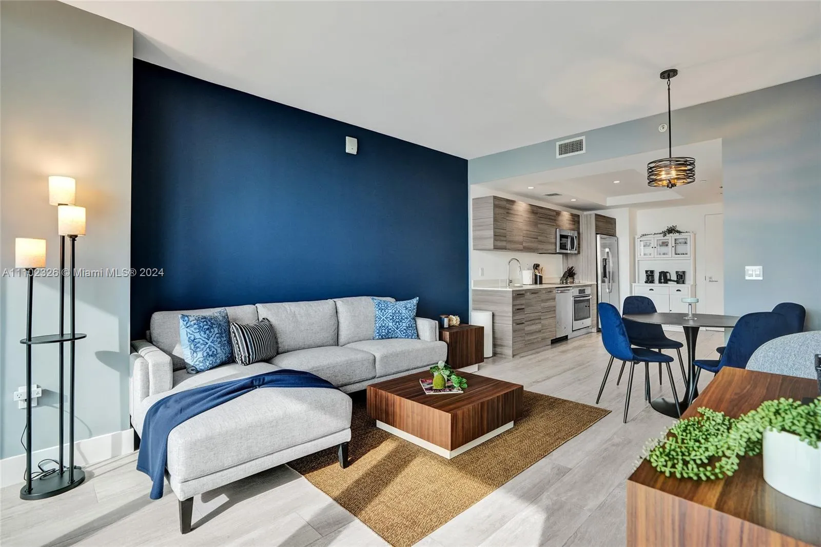 121 NE 34th St # 2906, Miami FL 33137