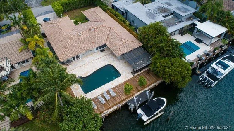 4 bedroom 3 bath for sale at 1912 NE 119th Rd, North Miami FL 33181