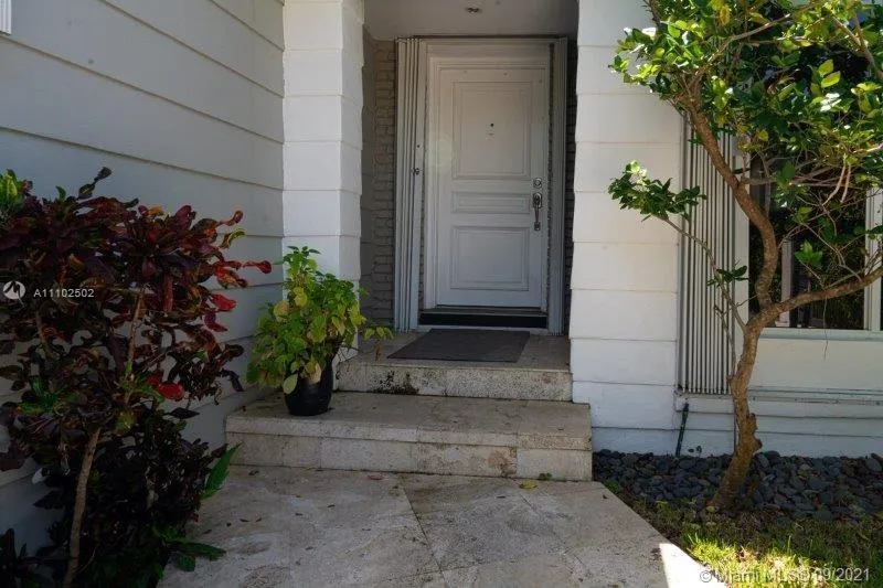 1912 NE 119th Rd, North Miami FL 33181