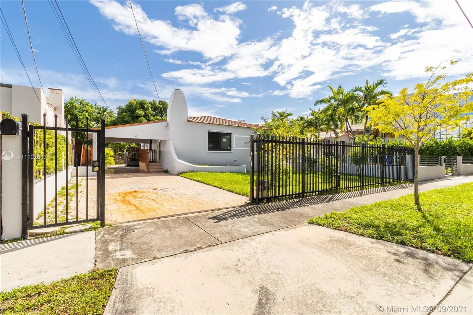 353 SW 23rd Rd, Miami FL 33129
