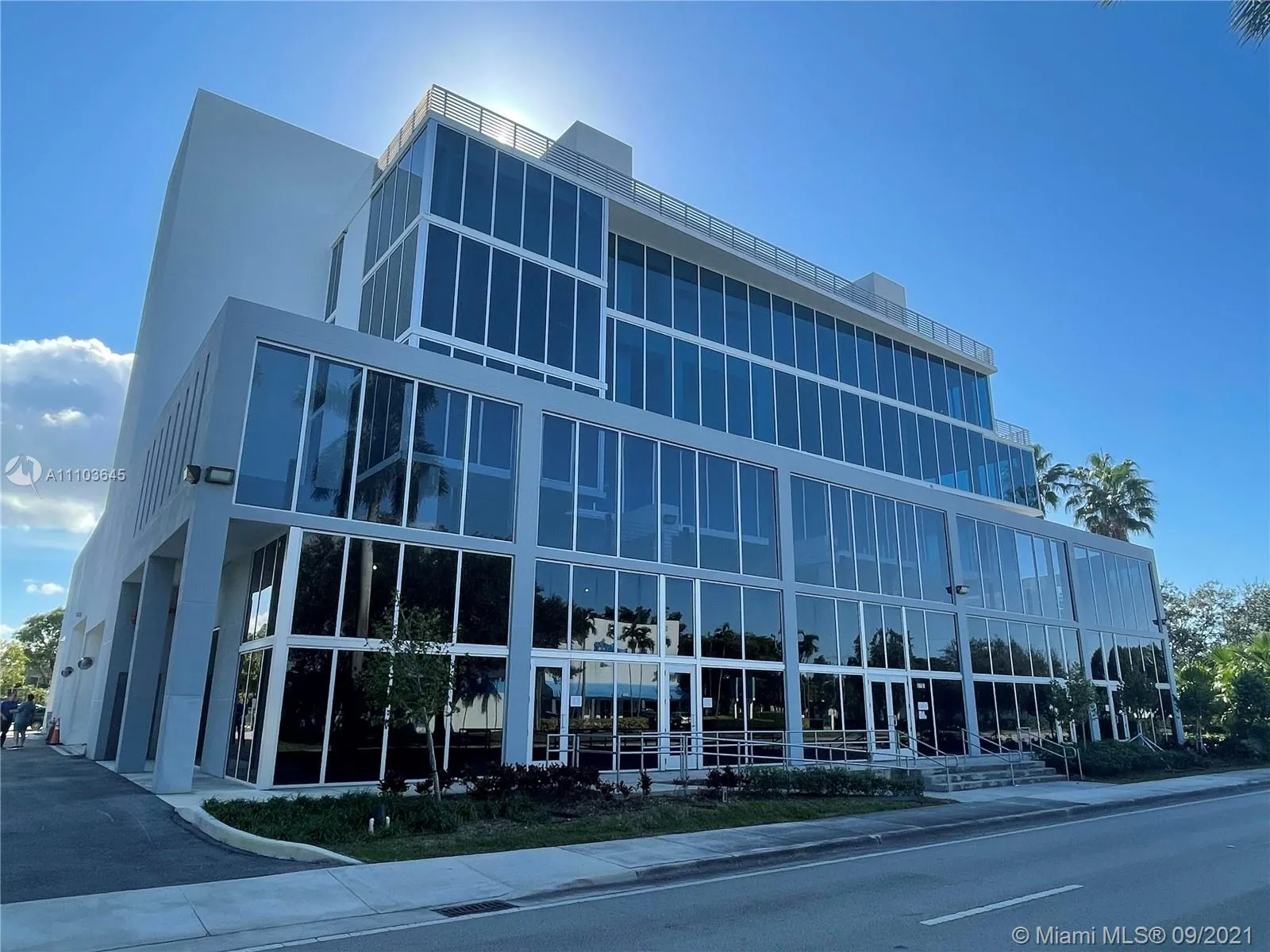 10450 NW 33rd St # 103, Doral FL 33172