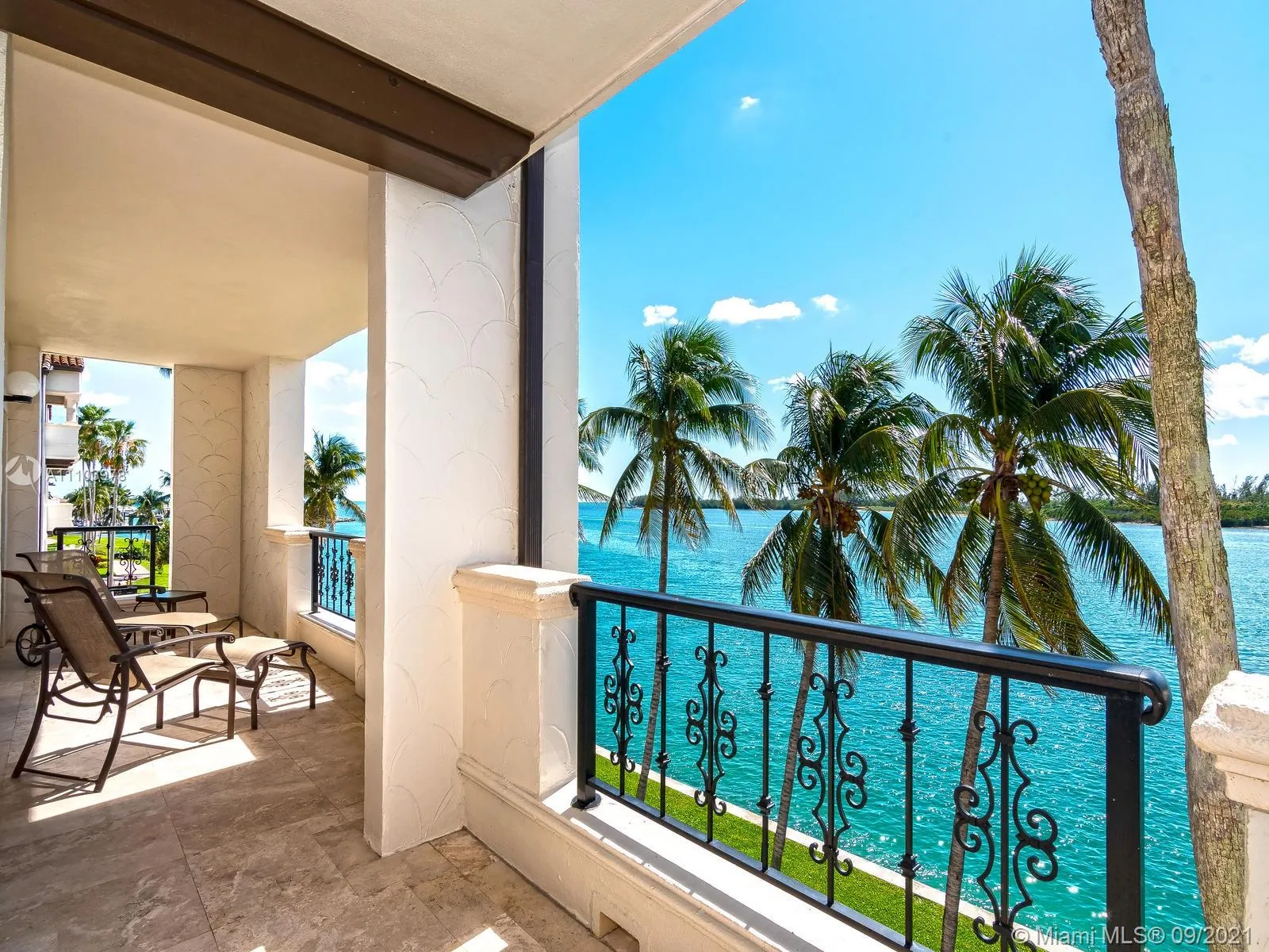 2436 Fisher Island Dr # 5306, Miami Beach FL 33109