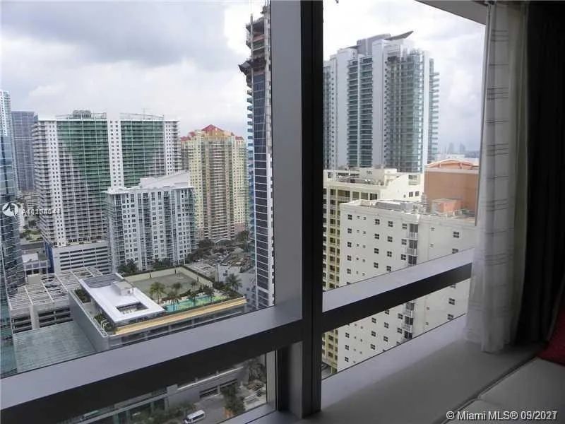 1435 Brickell Ave # 3111, Miami FL 33131
