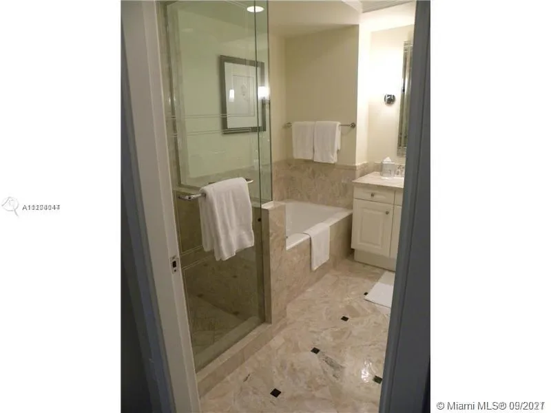 1435 Brickell Ave # 3111, Miami FL 33131