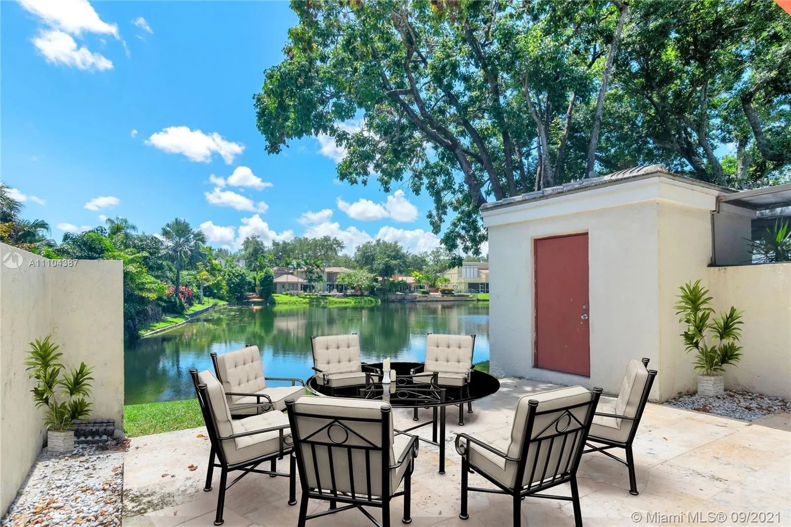 3010 Lakewood Ln # 319, Hollywood FL 33021