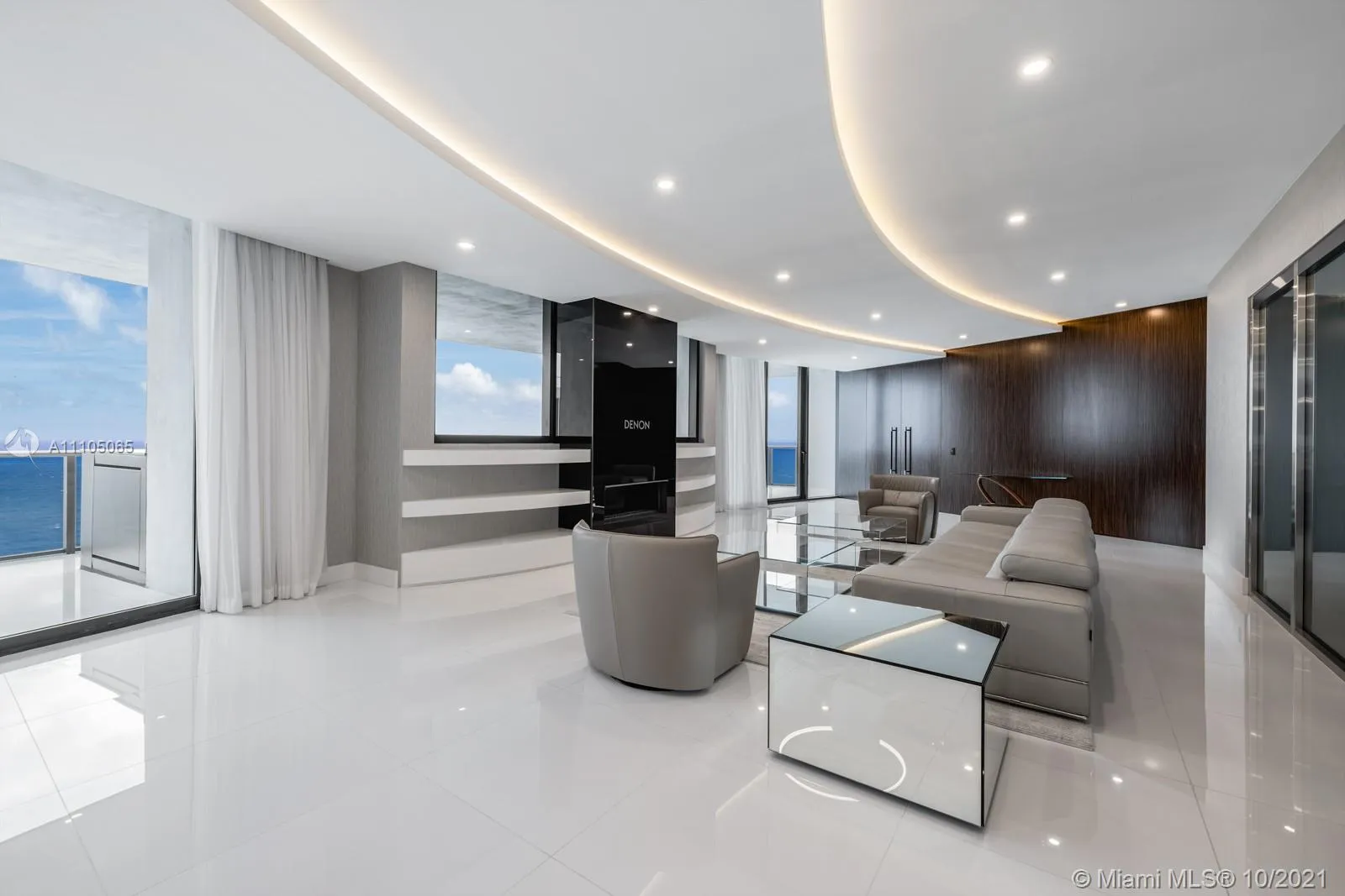 3 bedroom 4 bath for sale at 18555 Collins Ave # 2805, Sunny Isles Beach FL 33160