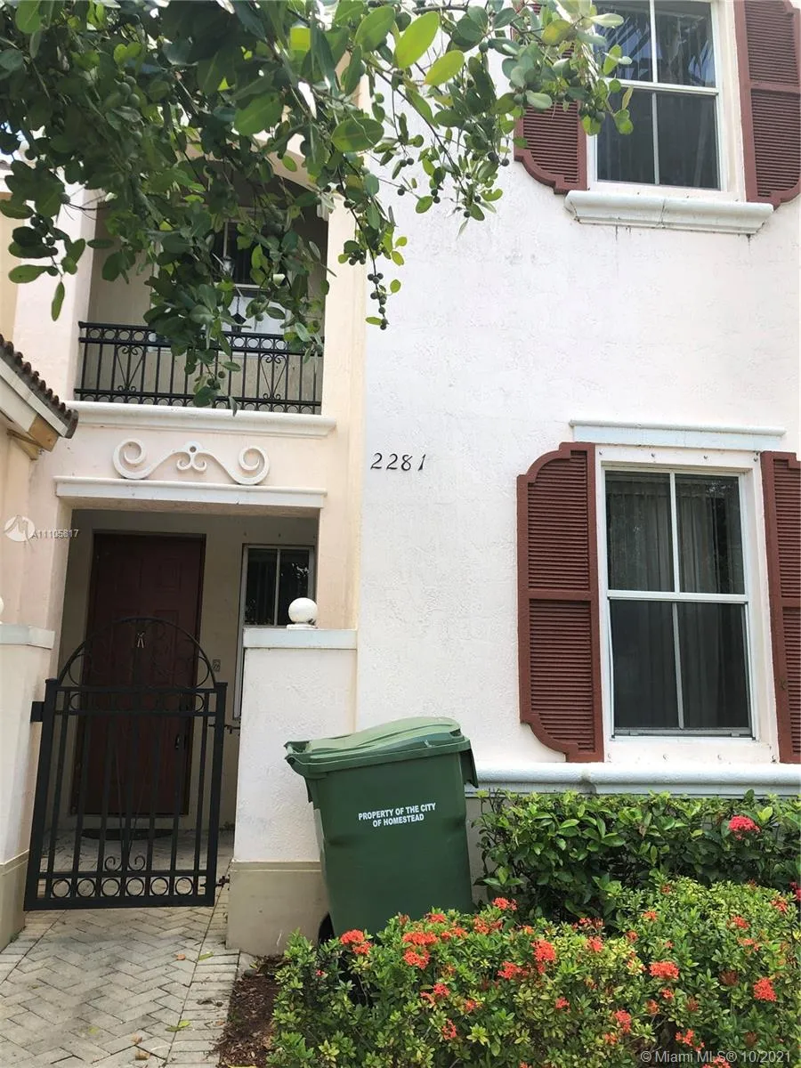 2281 NE 42nd Ave, Homestead FL 33033