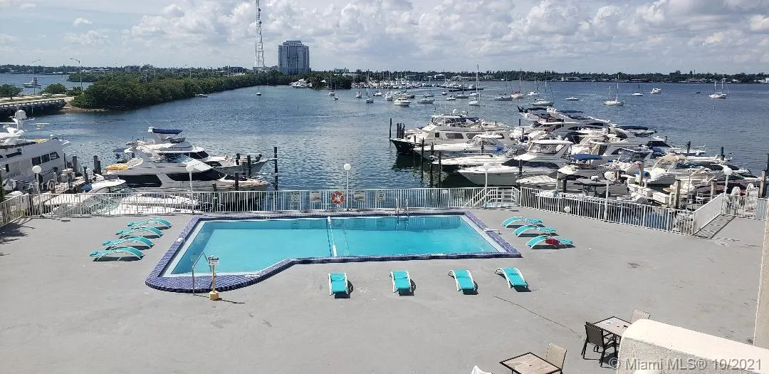 1 bath for sale at 7904 West Dr # 309, North Bay Village FL 33141