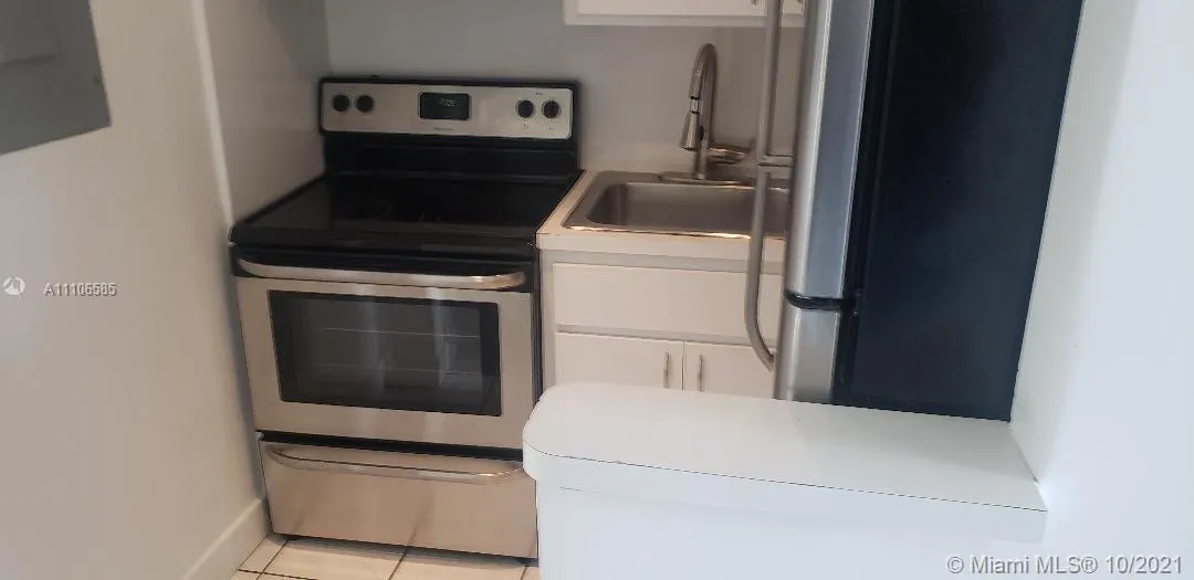 7904 West Dr # 309, North Bay Village FL 33141