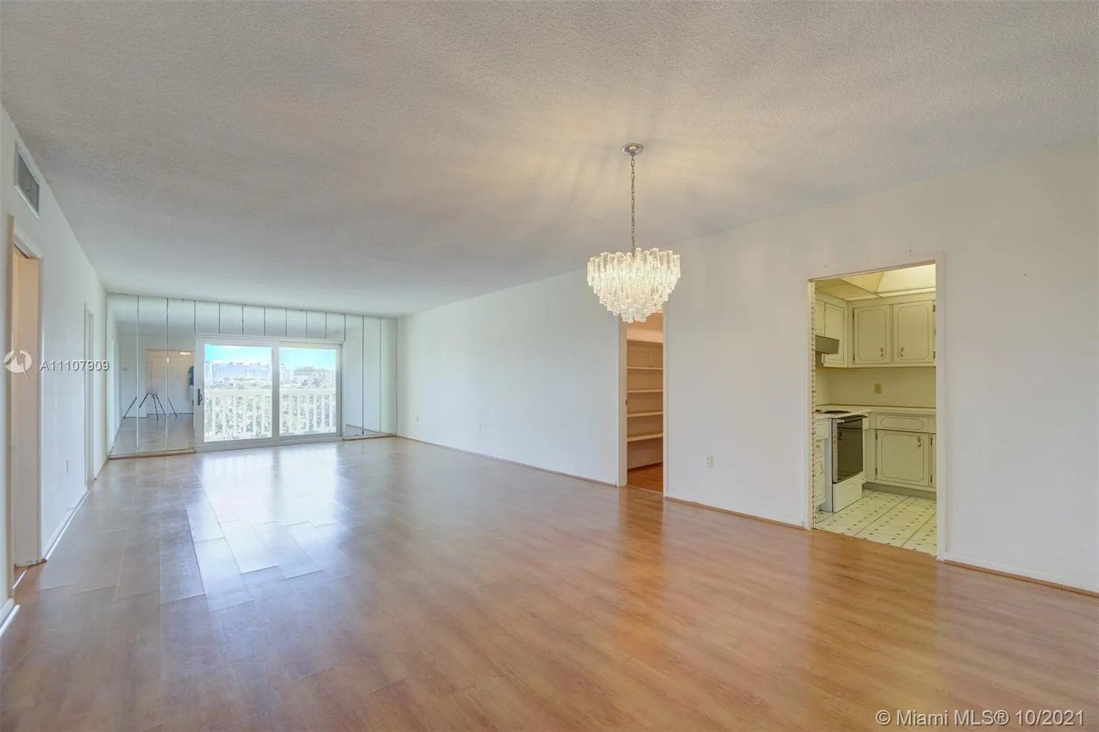 9111 E Bay Harbor Dr # 6A, Bay Harbor Islands FL 33154