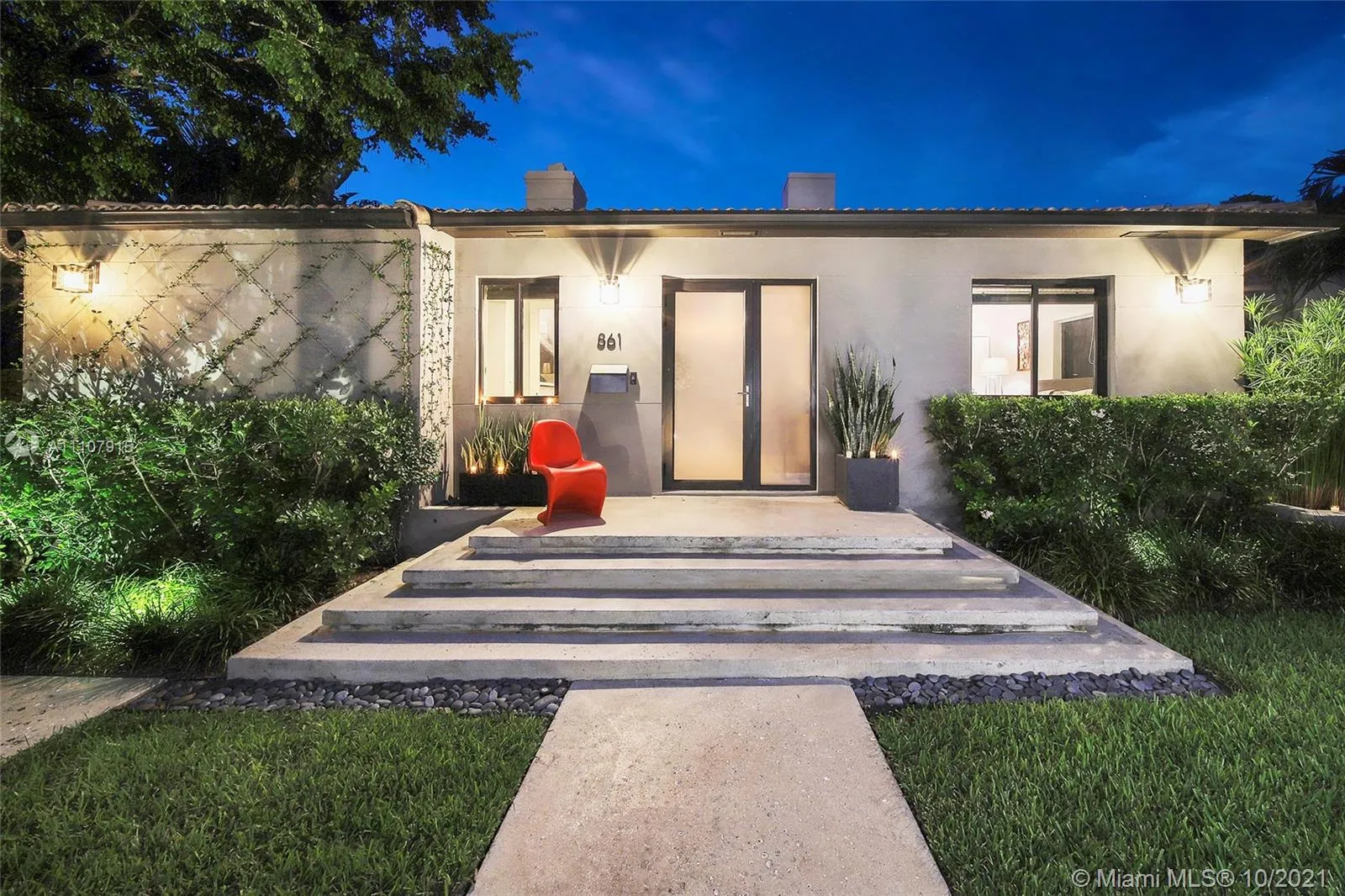 3 bedroom 2 bath for sale at 861 NE 74th St, Miami FL 33138