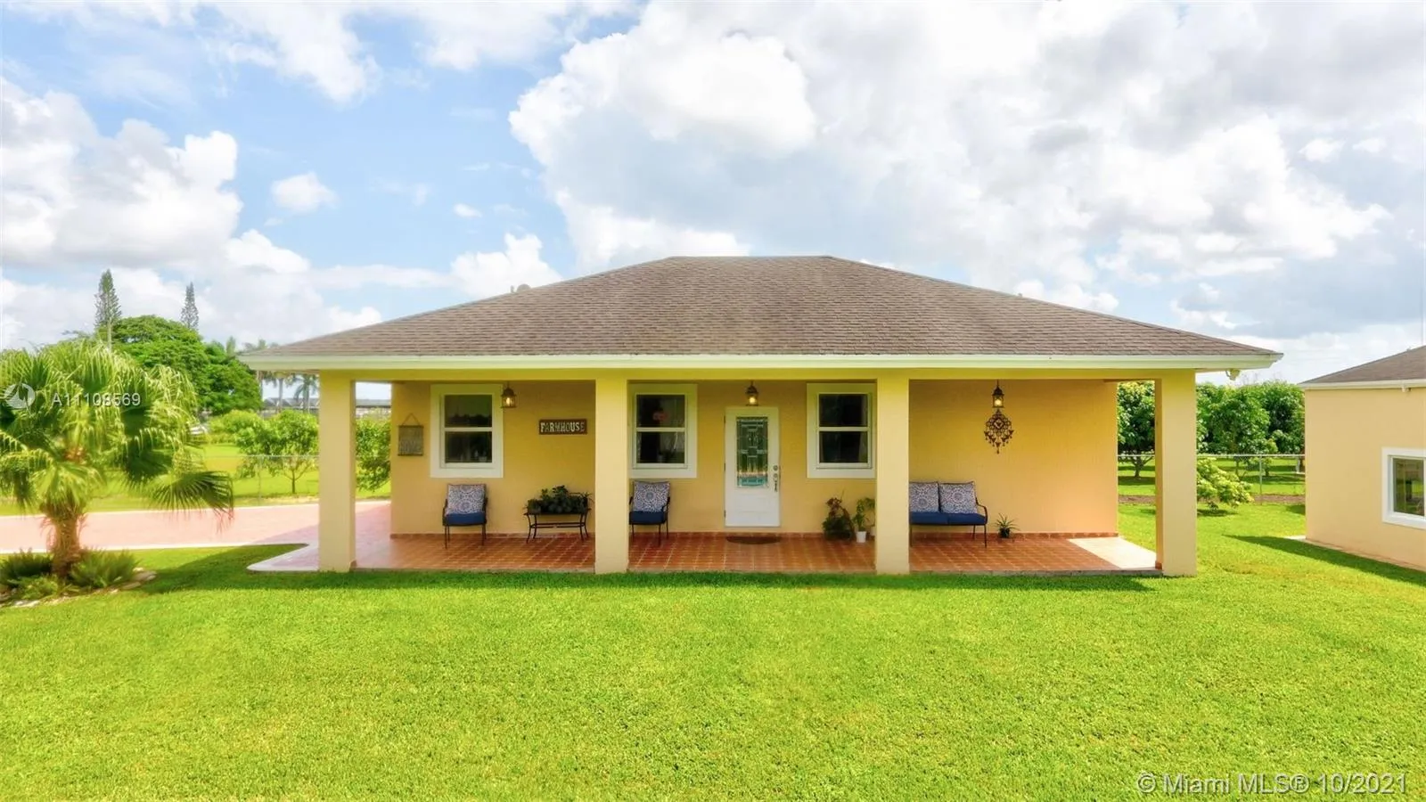 19470 SW 212th St, Miami FL 33187