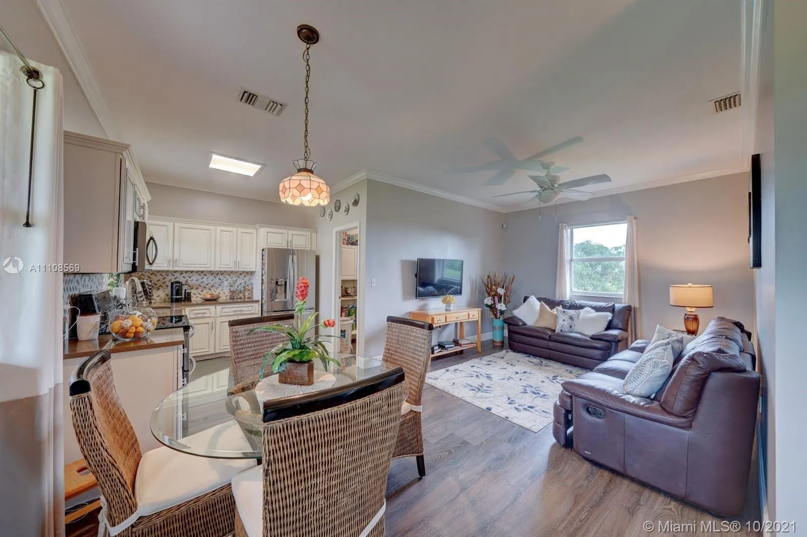 19470 SW 212th St, Miami FL 33187