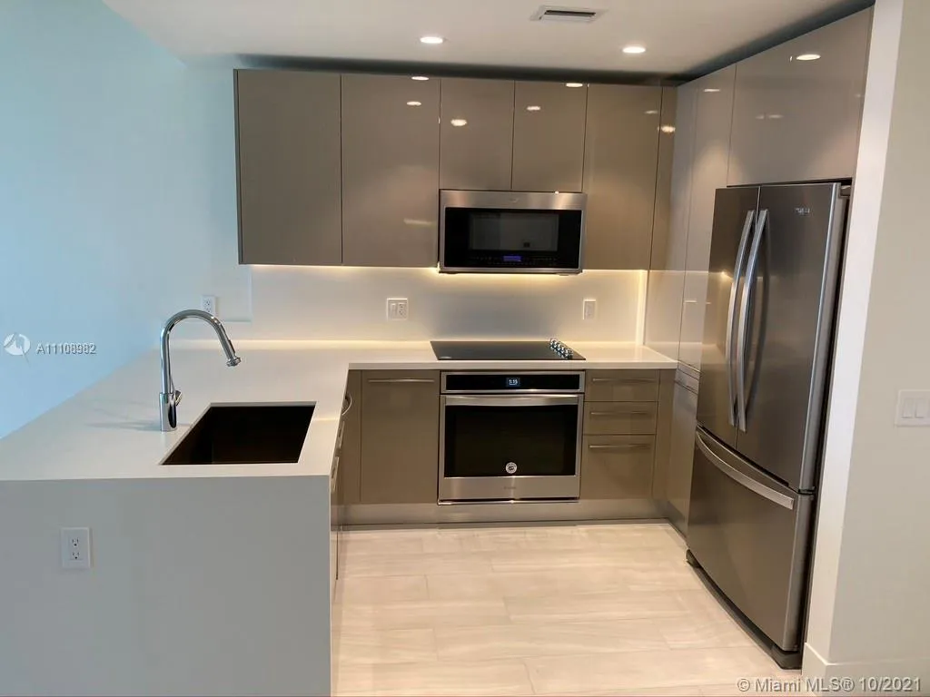 2000 Metropica Way # 1602, Sunrise FL 33323