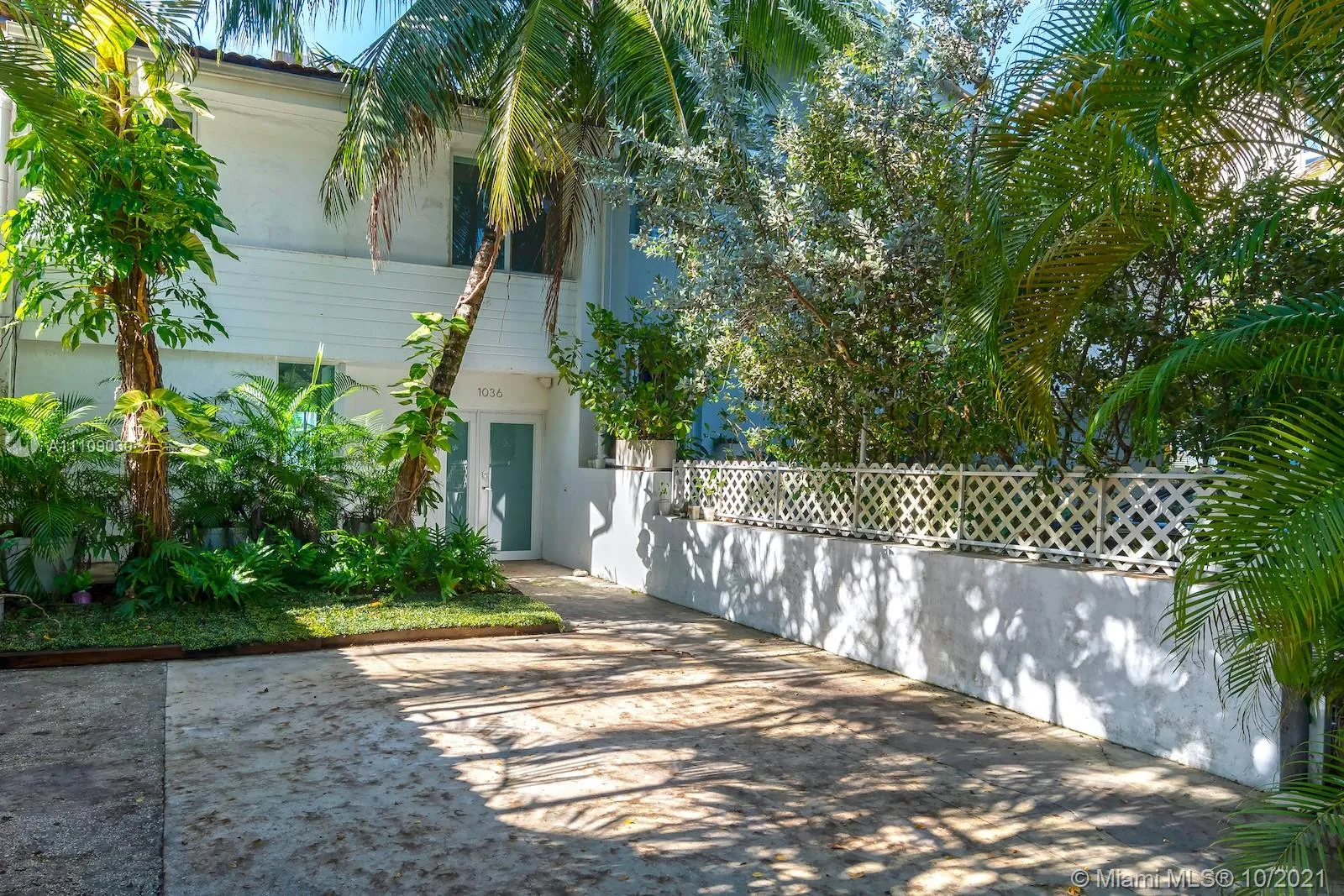 1036 NW North River, Miami FL 33136