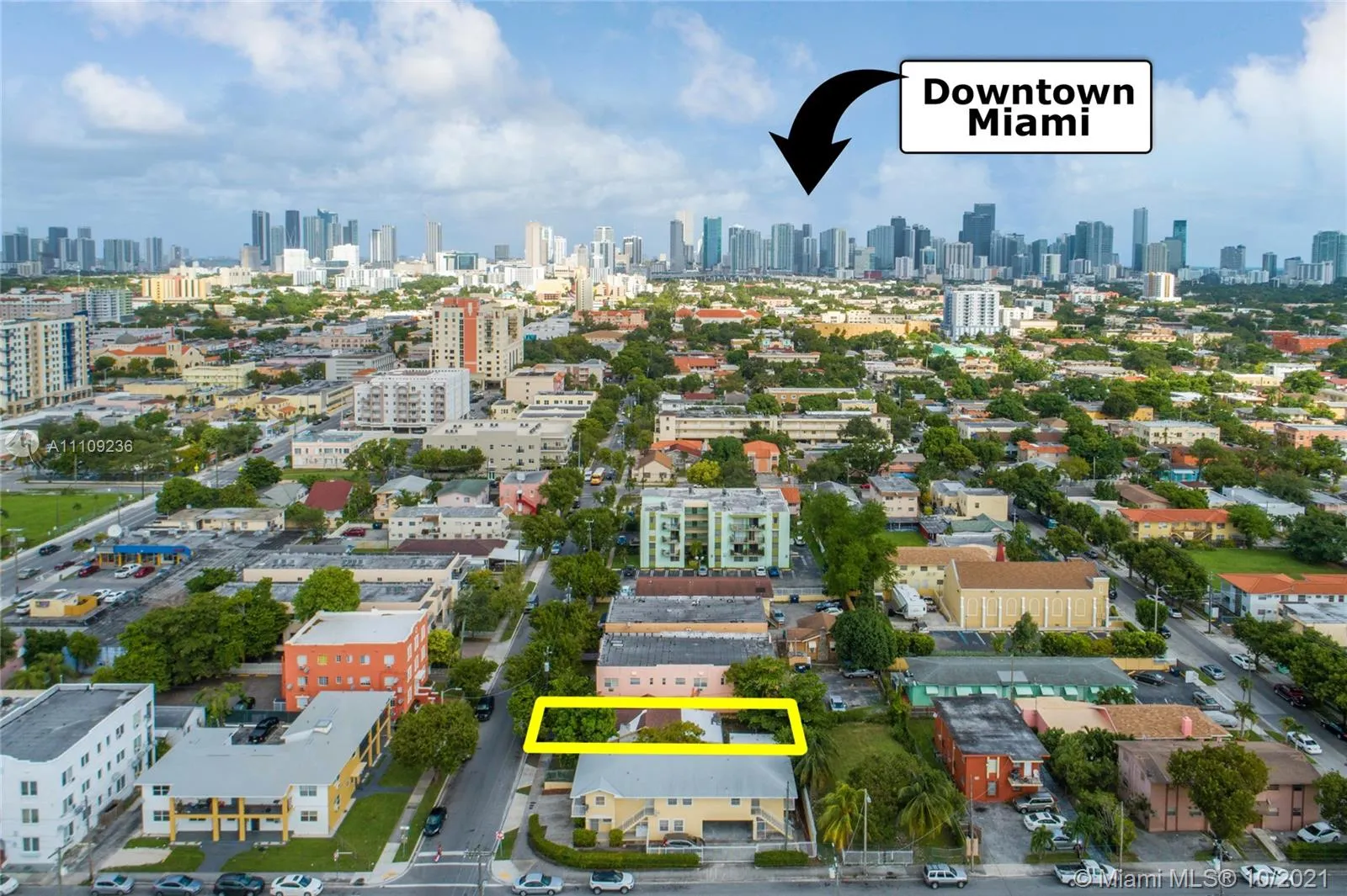 1576 SW 2nd St, Miami FL 33135