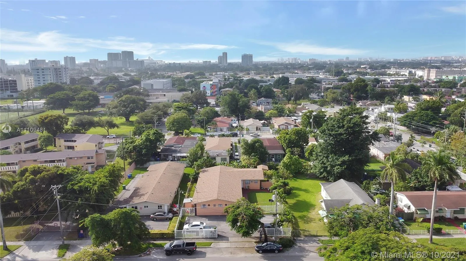 1864 NW 28th St, Miami FL 33142