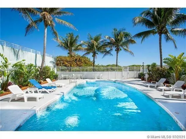 335 Ocean Dr # 306, Miami Beach FL 33139