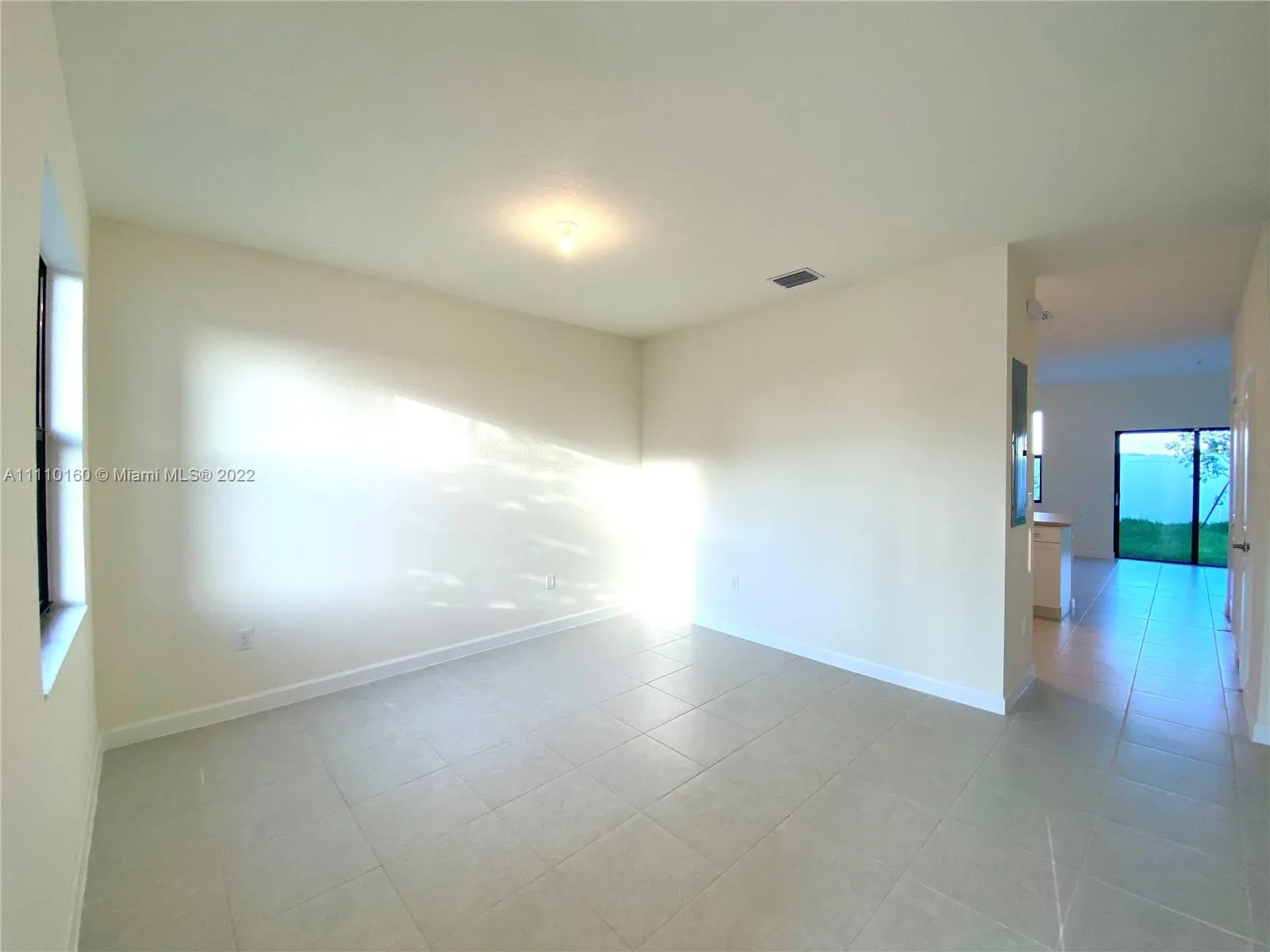 11119 W 34th Way, Hialeah FL 33018