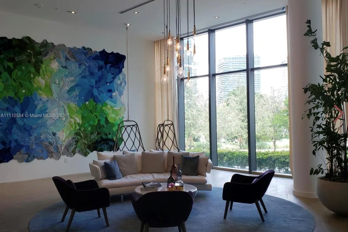 650 NE 32 street # 1805, Miami FL 33137