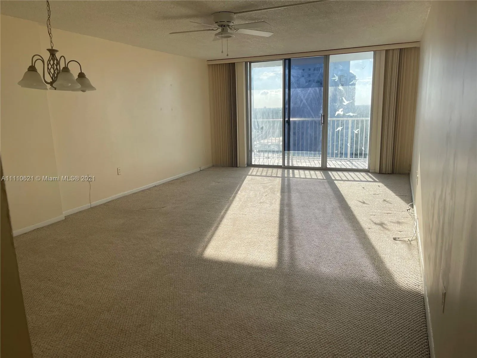 2801 NE 183rd St # 1611W, Aventura FL 33160